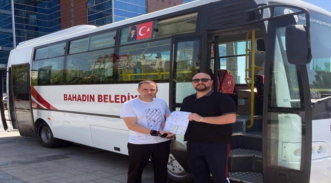 İzmir Büyükşehir Belediyesinden Bahadın Belediyesine araç desteği