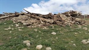 Karaman'da çöken ağılda 12 kuzu telef oldu