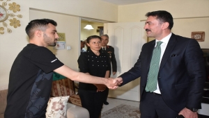Kırıkkale Valisi Tekbıyıkoğlu, yaralı askeri ziyaret etti