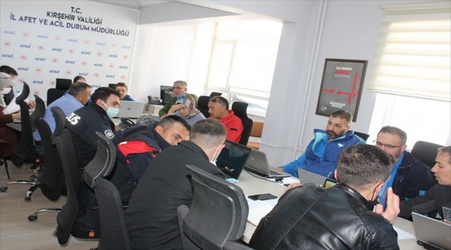 Kırşehir'de AFAD, masa başı uygulama tatbikatı gerçekleştirdi