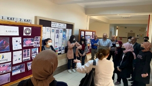 Konya'da öğrenciler skeçler ve parodilerle İngilizce öğreniyor