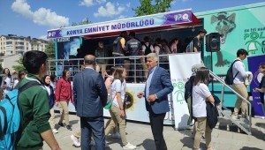 "Narkotır" uyuşturucunun zararlarına dikkati çekmek için Seydişehir'de