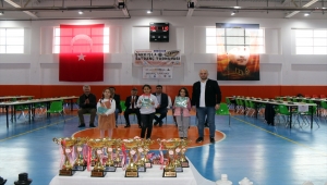 Şarkışla'da satranç turnuvası düzenlendi 