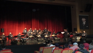 Sivas'ta THM korosu konser verdi