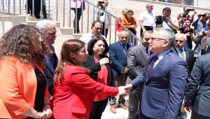 Sivas Valisi olarak atanan Yılmaz Şimşek, Niğde'den uğurlandı