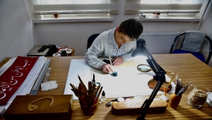 Usta eğitmen Serap Tepedelen hat sanatının inceliklerini anlattı
