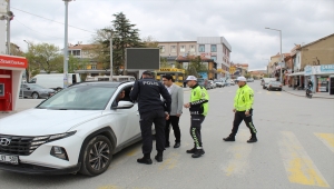 Yunak'ta yayalar için 5 adımda güvenli trafik projesi tanıtıldı