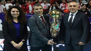 Ziraat Bankkart Voleybol Takımı, başantrenör Mustafa Kavaz'la yola devam edecek