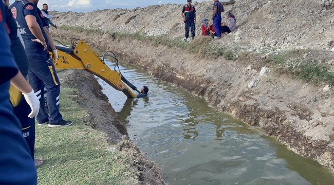 Aksaray'da oyun oynarken kanalizasyon kanalına düşen çocuk öldü