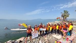 "Amazonlar" caretta carettalar için kürek çekti