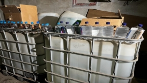 Ankara'da sahte içki imalatı için hazırlanan yaklaşık 35 ton etil alkol ele geçirildi