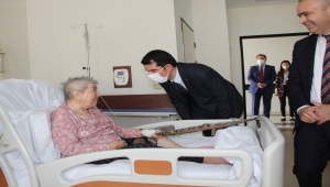 Ankara Sağlık Müdürü Kurtcebe, Nallıhan ve Beypazarı'nı ziyaret etti