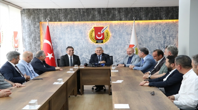 Belediye başkanlarından KGC Başkanı Kösedağ'a ziyaret