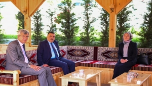 Beypazarı Kaymakamı Erdoğan ile Belediye Başkanı Kaplan bir araya geldi 