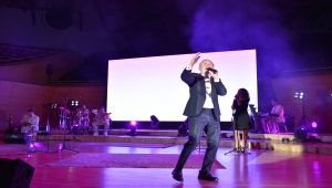 Dino Merlin Ankara'da konser verdi