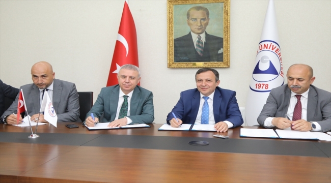 ERÜ ile Koop-İş Sendikası arasında toplu iş sözleşmesi imzalandı