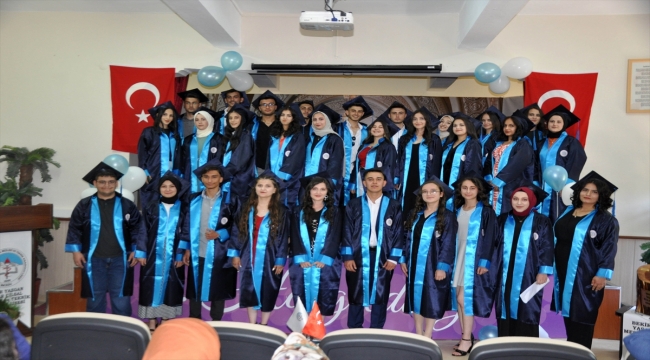 İncesu'da sağlık meslek lisesi öğrencileri mezun oldu