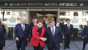 İYİ Parti Genel Başkanı Akşener, Gelecek Partisi Genel Başkanı Davutoğlu ile görüştü