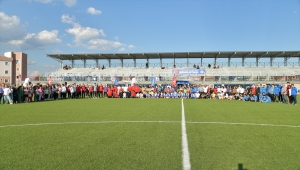 Kahramankazan'da çocuklar için yaz spor okulu açıldı