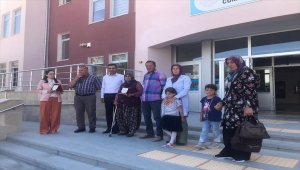 Karapınar'da hayırseverlerden eğitime destek