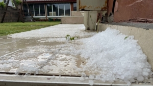 Kayseri'de sağanak ve dolu etkili oldu: Yeşilhisar, Güneşli, Kıranardı ve Felahiye'de sel (Videolu Haber)