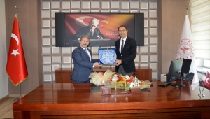 Kayseri İl Sağlık Müdürlüğünde devir teslim töreni yapıldı 