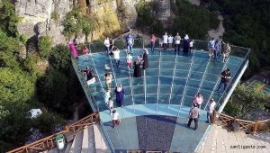 Kayseri Kapuzbaşı takım şelalelerine cam teras yapılıyor