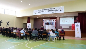 Kırşehir'de jandarma ekipleri kadınlara yönelik proje ve uygulamaları anlattı