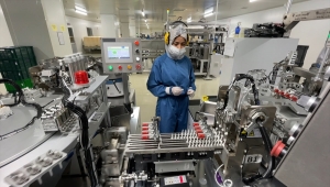 Konya'da kurulan serum seti fabrikası bu alandaki dışa bağımlılığı azaltmayı hedefliyor