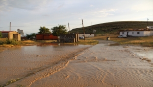 Konya'da sağanak sele neden oldu