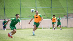 Konyaspor, ikinci etap kamp çalışmalarına Erzurum'da başladı