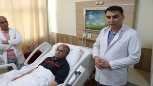 Niğde'de 3 boyutlu yazıcıyla üretilen yapay kemik hastanın kafatasına yerleştirildi