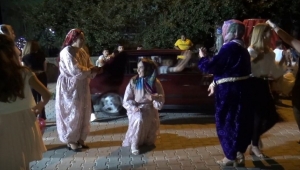 Otomobilin düğün alanında beş kişiyi yaralamasını güvenlik kamerası kaydetti