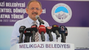 Özhaseki Kayseri'de kentsel dönüşüm projesinde konuştu: "Refahımız, gelirimiz artıyor! Daha güzel evlerde oturmalıyız"