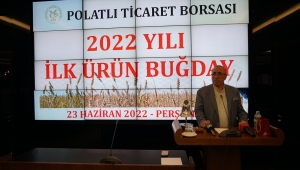 Polatlı'da hasat sezonunun ilk mahsulü buğday satıldı