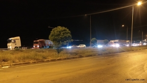 Sivas-Kayseri kara yolunda sel nedeniyle ulaşım sağlanamıyor