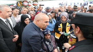 Trafik kazasında yaralanan ve hastanede şehit olan asker, Niğde'de toprağa verildi