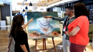 Ukraynalı ressamlar savaşla ilgili endişelerini tuvale yansıttı