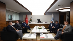 Vali Çiçek'ten Büyükkılıç'a çalışma ziyareti 