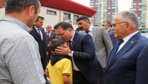 Vali Gökmen Çiçek, şehit yakını ve gazilerle bir araya geldi