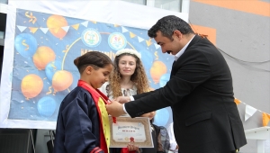 Yalıhüyük İmam Hatip Ortaokulunda mezuniyet töreni düzenlendi