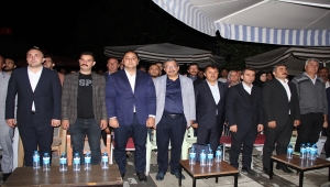 Yazar Hayati İnanç Ahırlı'da söyleşi programına katıldı