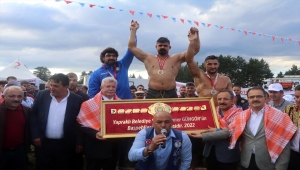 46. Geleneksel Yapraklı Yağlı Güreşleri'nde başpehlivanlığı Cengizhan Şimşek kazandı 