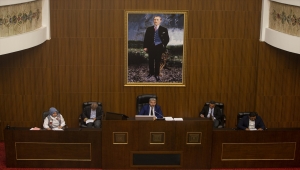 ABB Meclisi, belediye işçilerinin maaşlarına zammı ele aldı