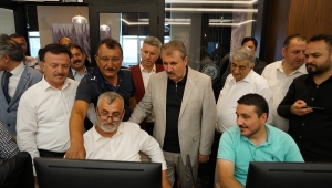 BBP Genel Başkanı Destici, Polatlı'da hayvan pazarında inceleme yaptı