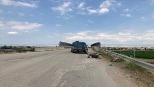 Eskişehir'de kamyonetle çarpışan motosikletin sürücüsü yaralandı