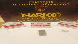 Eskişehir'de uyuşturucu madde ele geçirdi