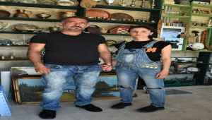İtalyan Francesca aşık olduğu Türk genci ile geldiği Kırşehir'de antikacı oldu 