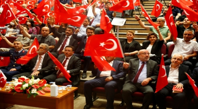 Kayseri'de "15 Temmuz Darbesi ve Reformlar" konferansı