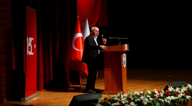 Kayseri'de "15 Temmuz Darbesi ve Reformlar" konulu konferans verildi 